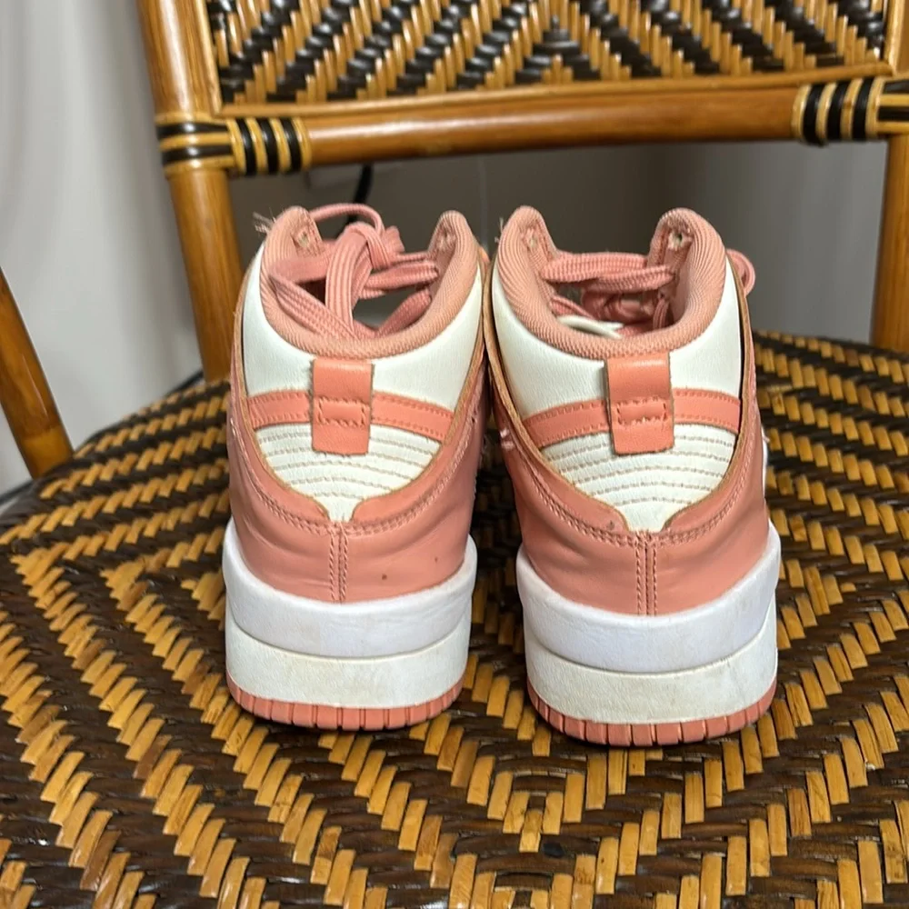Nike Dunk High Up ‘Crimson Bliss’ DH3718-107